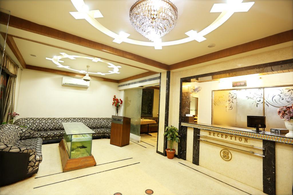 Hotel Swagath Residency Hyderabad Exterior photo